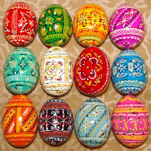 12 Hand Made Wood Pysanky Easter Eggs from Ukraine. Ukrainian Wooden Pysanka