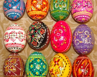 12 Hand Made Wood Pysanky Easter Eggs from Ukraine. Ukrainian Wooden Pysanka