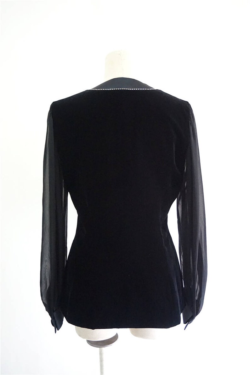 Unique 80s Velvet black suit long sleeves jacket in black size SM.Vintage classy pockets women outfit.LaZLeP Y75C56