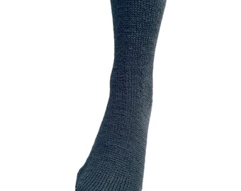 Knitted cashmere socks, sizes 38/39 and 40/41