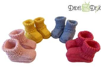Baby shoes knitted in several colours - size approx. 14/15