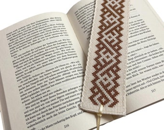 Embroidered bookmark with geometric motif in brown