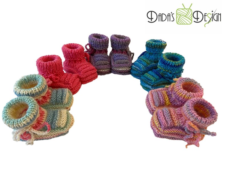Baby shoes knitted in several colors size. about 15/16 image 1