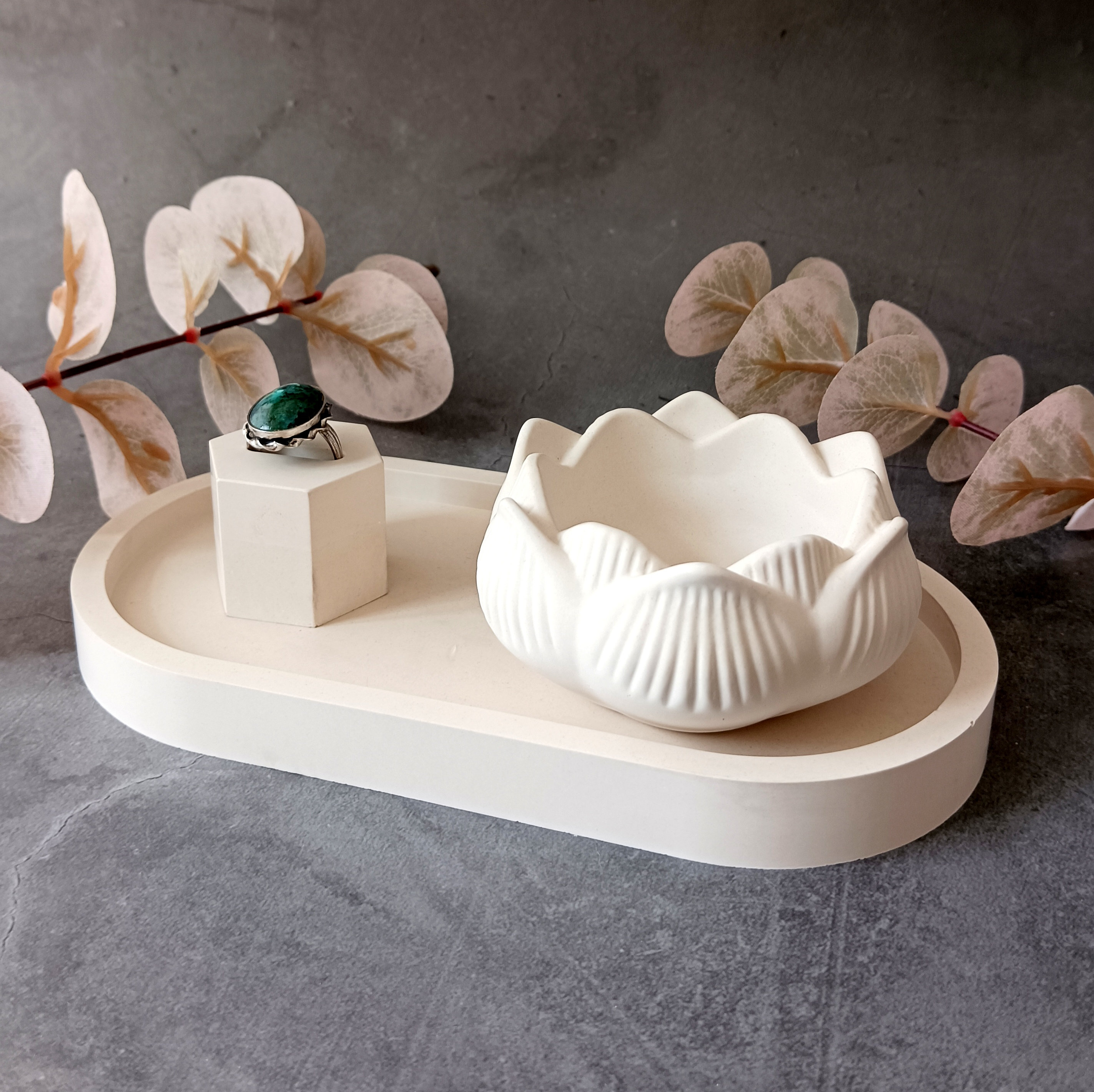Concrete Tray Gift Set Lotus Candle Holder & Ring