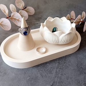 Jewerly Organizer Ring Holder Dish White Oval Tray Lotus Candlestick Set Handmade Gift for Her Concrete Home Decor image 7