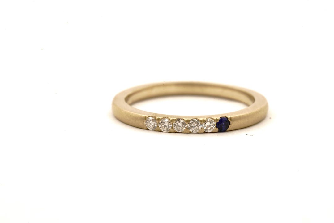 14k 6 Diamond Eternity Ashes Holding Ring. - Etsy