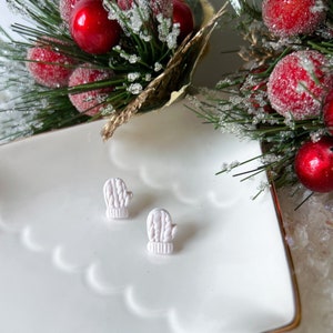 Knitted White Mitten Earrings, Polymer Clay Jewelry, Christmas Earrings, Holiday Jewelry, Festive Gifts, Winter Earrings
