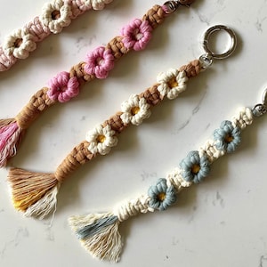 Macrame Keychain / Flower Keychain image 1