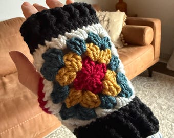 Crochet Fingerless Gloves  - Black Multi