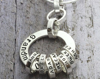 Grandma name necklace in 925 sterling silver, with grandkids names, personalized gift for mothers and grandmothers