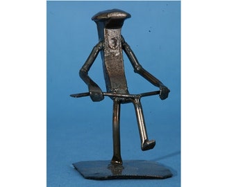 Mad Golfer | Metal Art | Golf figurine | Railroad spike art | Metal Art golf | golfer art