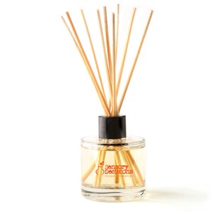 Fresh Linen Reed Diffuser