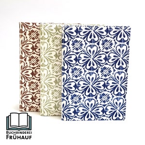 5-year calendar diary for 5 years 3 different colours stamps