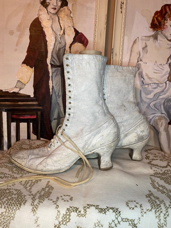 1800s white wedding Victorian boots