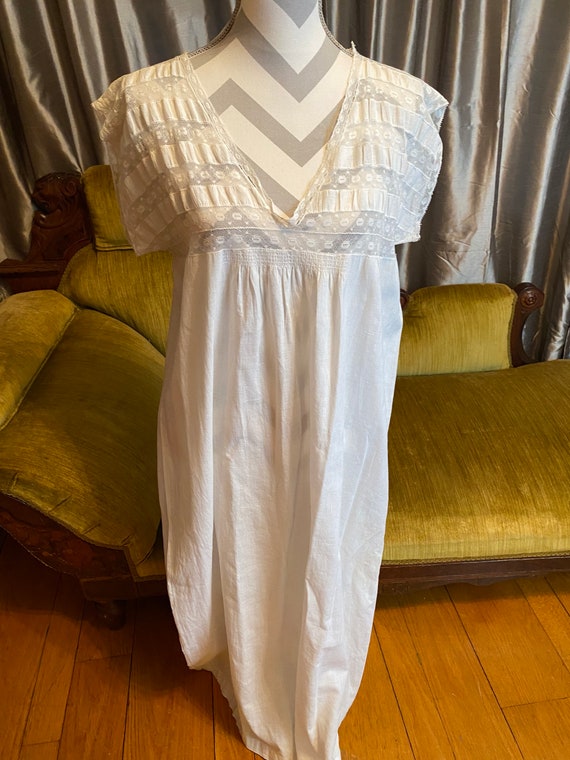 Antique Victorian Edwardian long nightgown