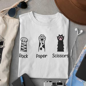 Stein Papier Schere Shirt, lustiges Katzenpfoten Shirt, unisex Rundhals Shirt für Katzenliebhaber, Katzenbesitzer Shirt, Katzenpfoten Shirt