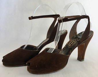 1940s - 50s Brown Suede peep toe platform heels