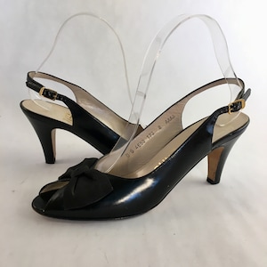 Black leather bow peep toes slingback Ferragamo heels narrow US size 8