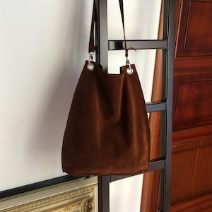 Louis Vuitton Brown Suede Mahina Fleurs Onatah PM Cacao Hobo Hand Bag