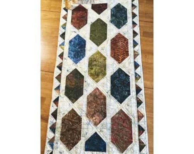 Monochromatic Table Runner Pattern by Dragonfly Fiberart *domestic 1st ...