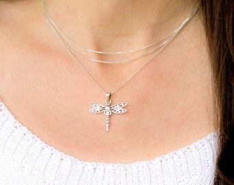 Silver Dragonfly Pendant Necklace, Small Dragonfly Pendant, Dainty Dragonfly Jewelry, Bug Necklace, silver dragonfly gift, silver insect