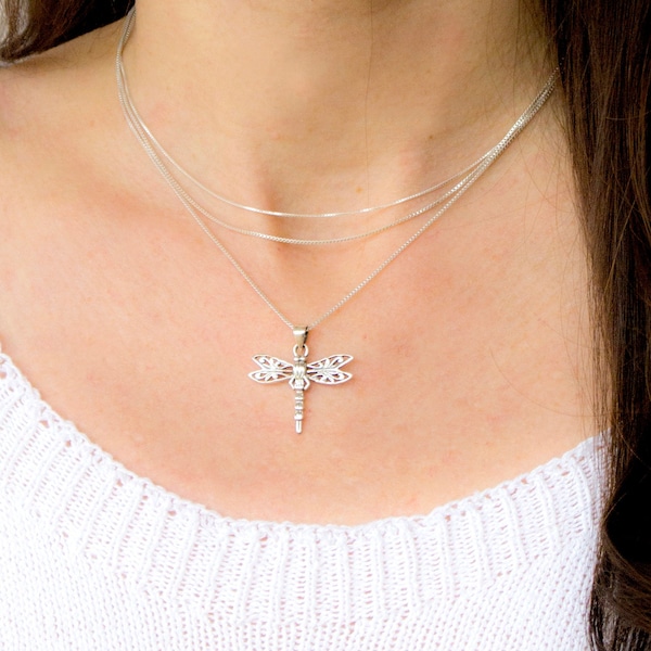 Silver Dragonfly Pendant Necklace, Small Dragonfly Pendant, Dainty Dragonfly Jewelry, Bug Necklace, silver dragonfly gift, silver insect