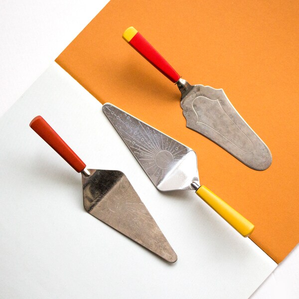 Bakelite Cake Cutter Etsy