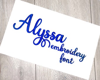 Alyssa Script machine borduurwerk lettertype alfabet ontwerp bestand 4 maten beschikbaar in BX, PES, JEF & andere formaten