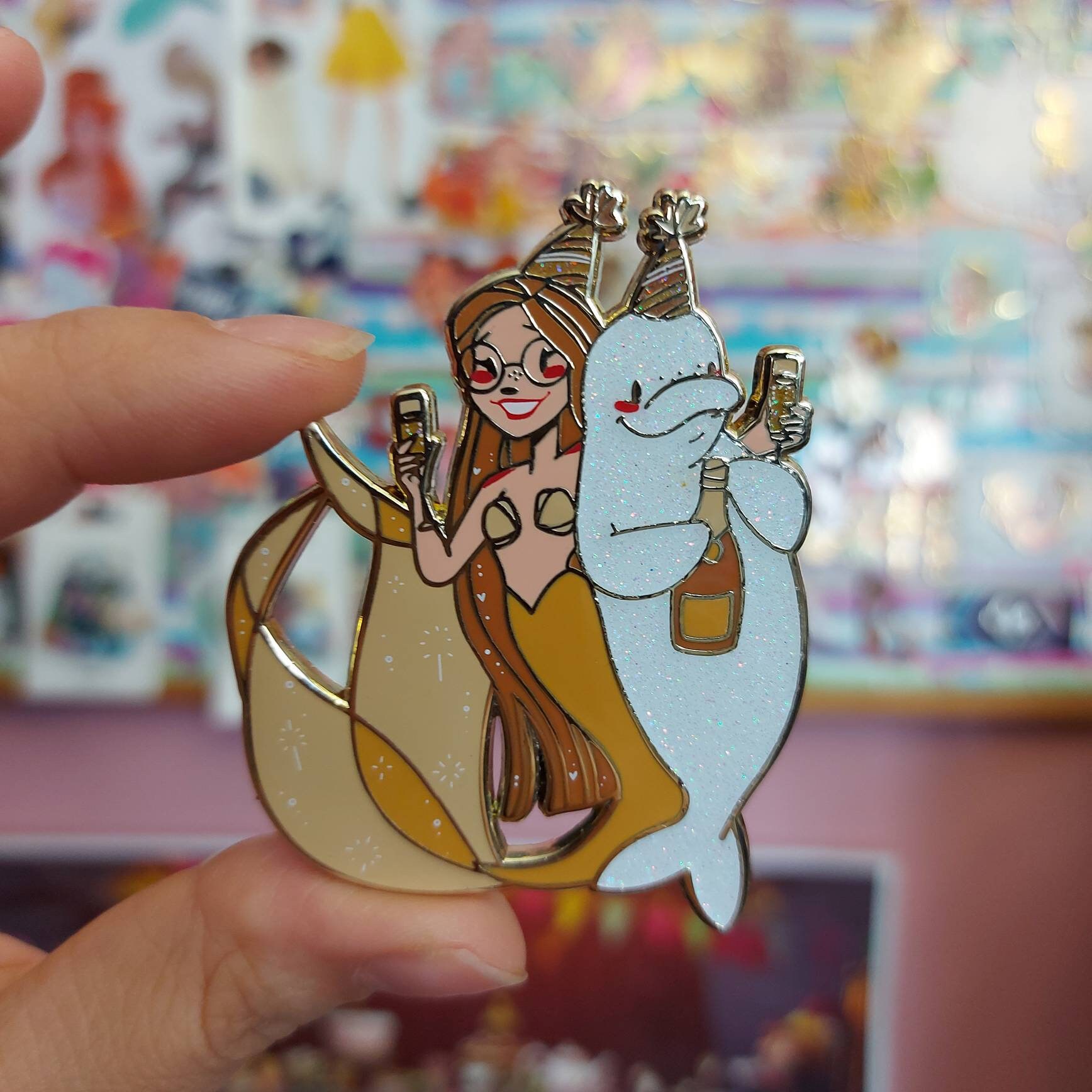 Beluga Cat Pin for Sale by Nagjin