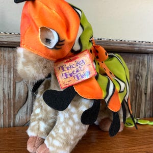 Vintage Oatsie Muffy VanderBear Tricky Treat Trio Plush Horse with Caterpillar Halloween Cape by the North American Bear Company