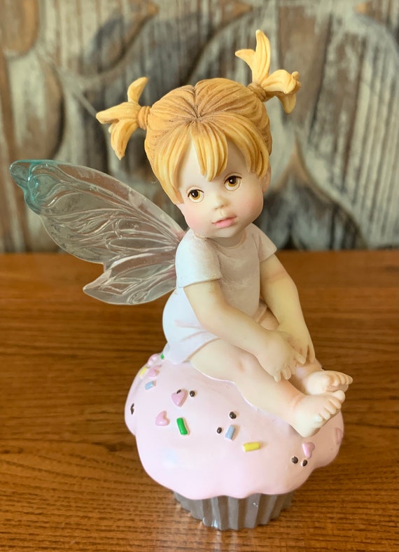 マイリトルエンジェル6点　アメトイ　ファンシー　ヴィンテージ　fancy Vintage Enesco Little Kitchen Fairies - Cupcake Sweetie Fairie