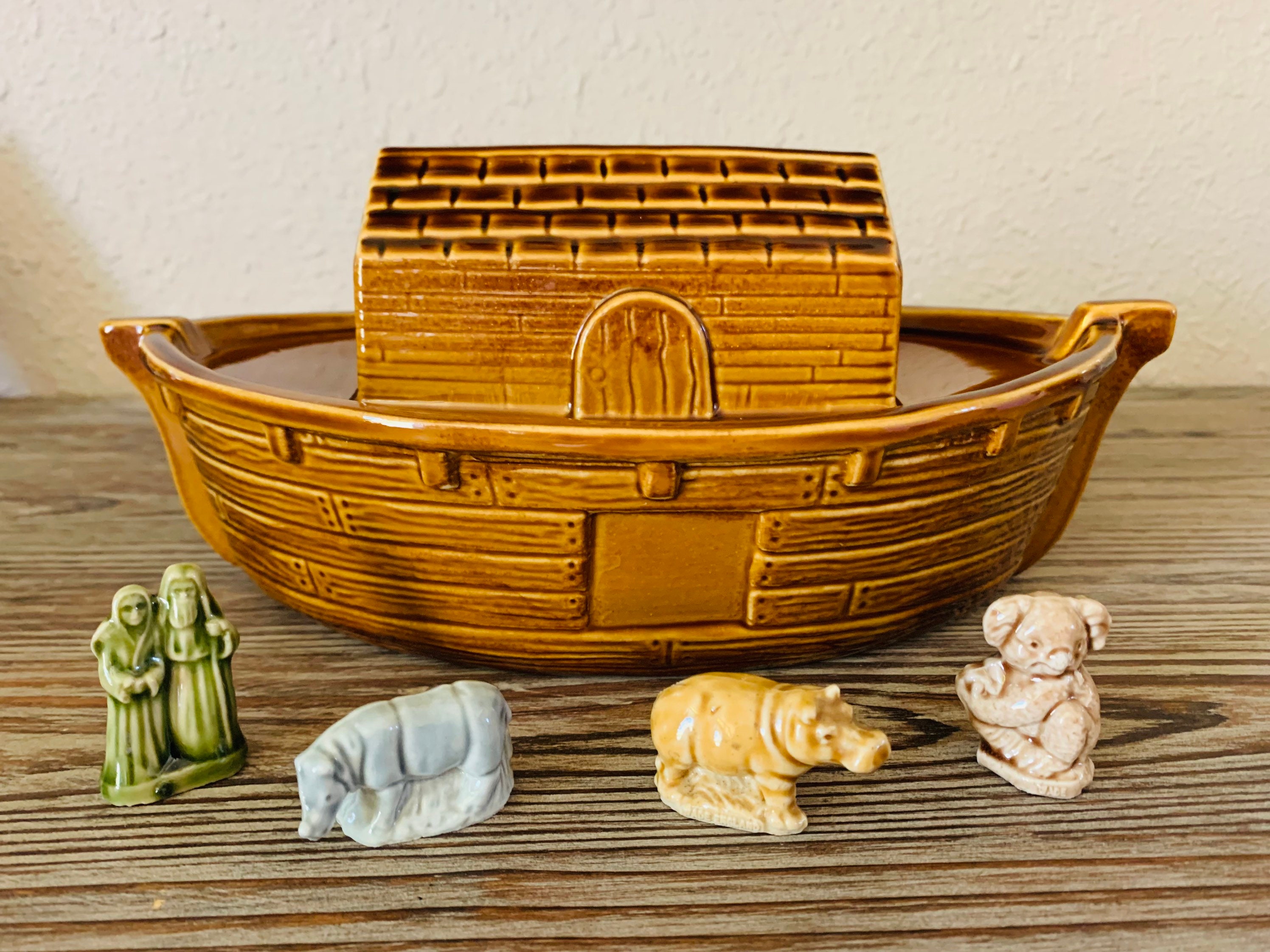 Vintage Wade Noah's Ark Porcelain Boat With (4) Wade Whimsies - Etsy