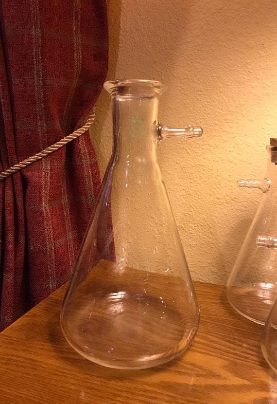 Vintage Pyrex 1000 Ml Glass Laboratory Chemistry Beaker With Etsy Vintage Pyrex 1000 Ml Glass Laboratory Chemistry Beaker With Etsy