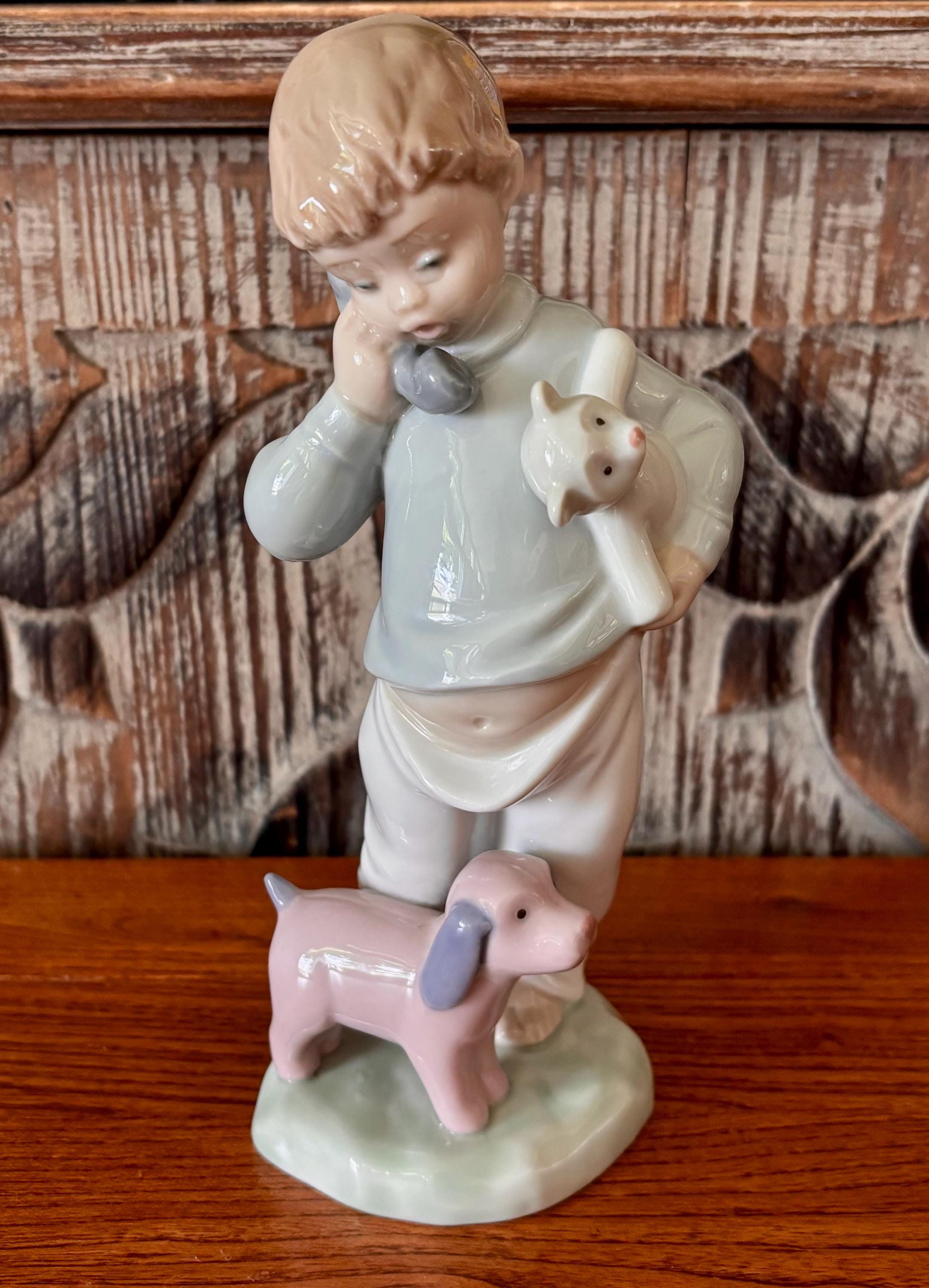NAO 犬と少年の陶器フィギュア Nao Boy With Dog - Etsy