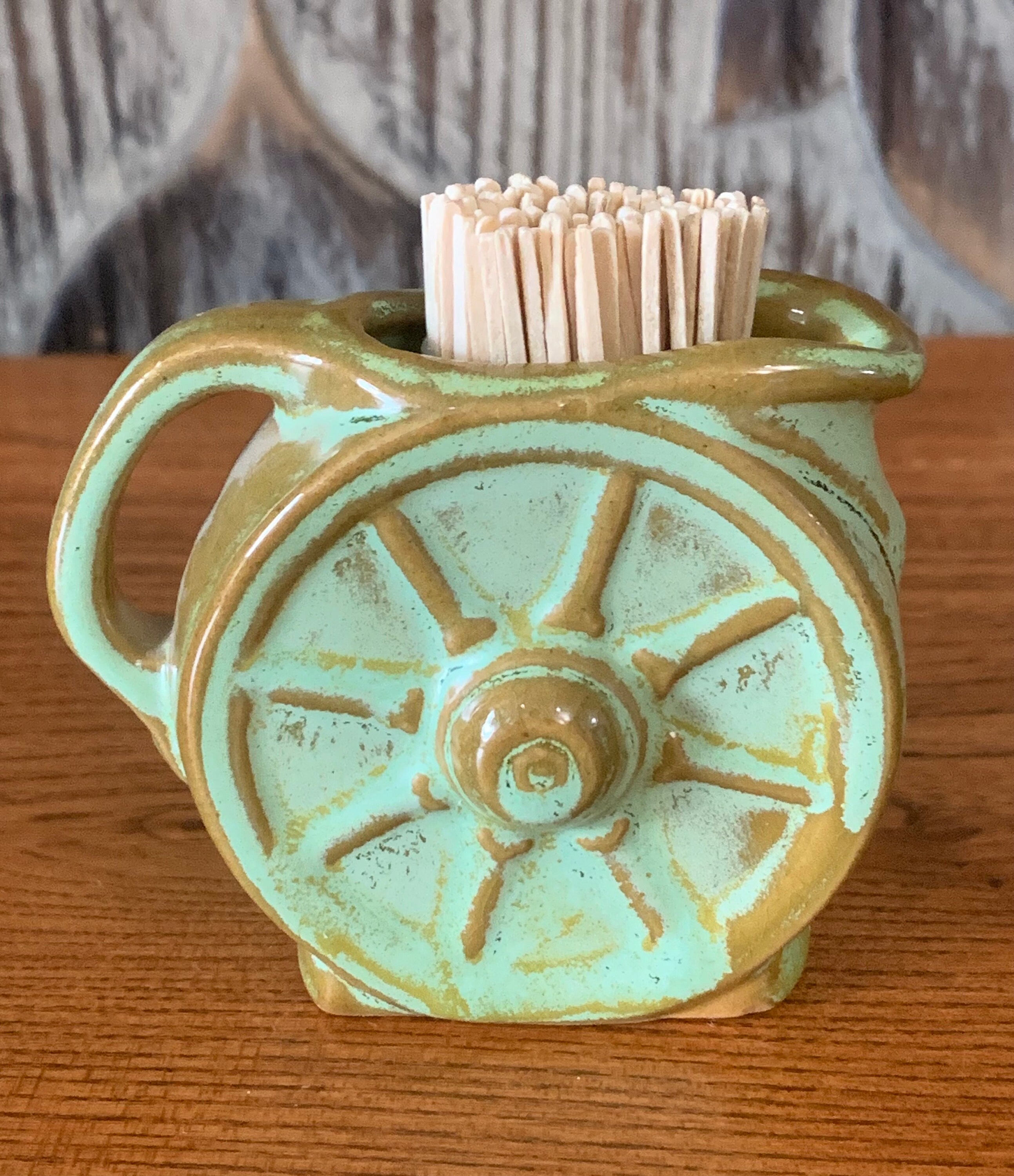 Vintage Frankoma Small Prairie Green Wagon Wheel Designed