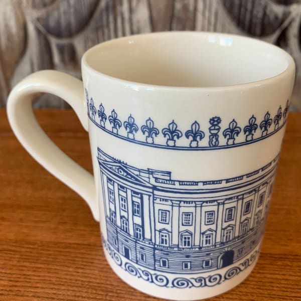 Vintage Buckingham Palace Ceramic Souvenir Coffee Cup - London England