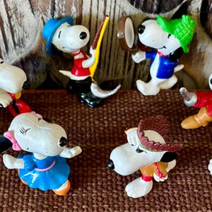 1966 Snoopy Bank - Etsy