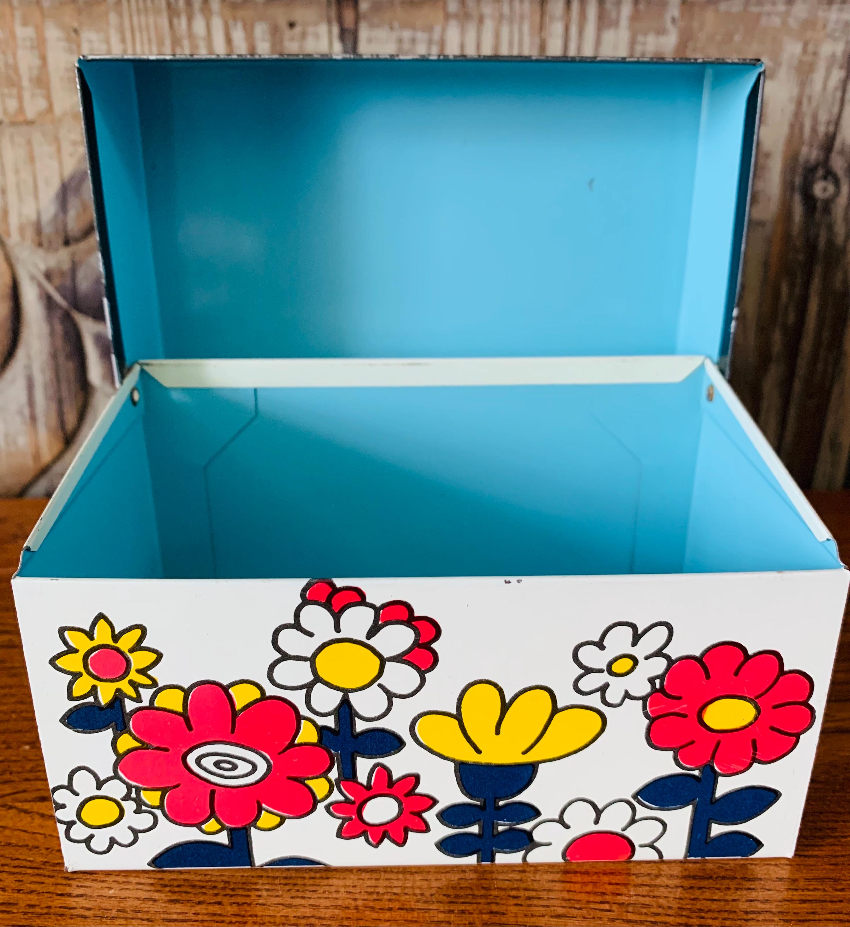 Vintage Ohio Art Company Metal Recipe Box With Crazy Daisy Pattern