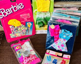 Vintage Barbie Dresses and Outfits/Shoes and Clothes Sets