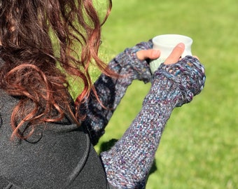 Outlander gloves: Pattern for Claire's arm warmers