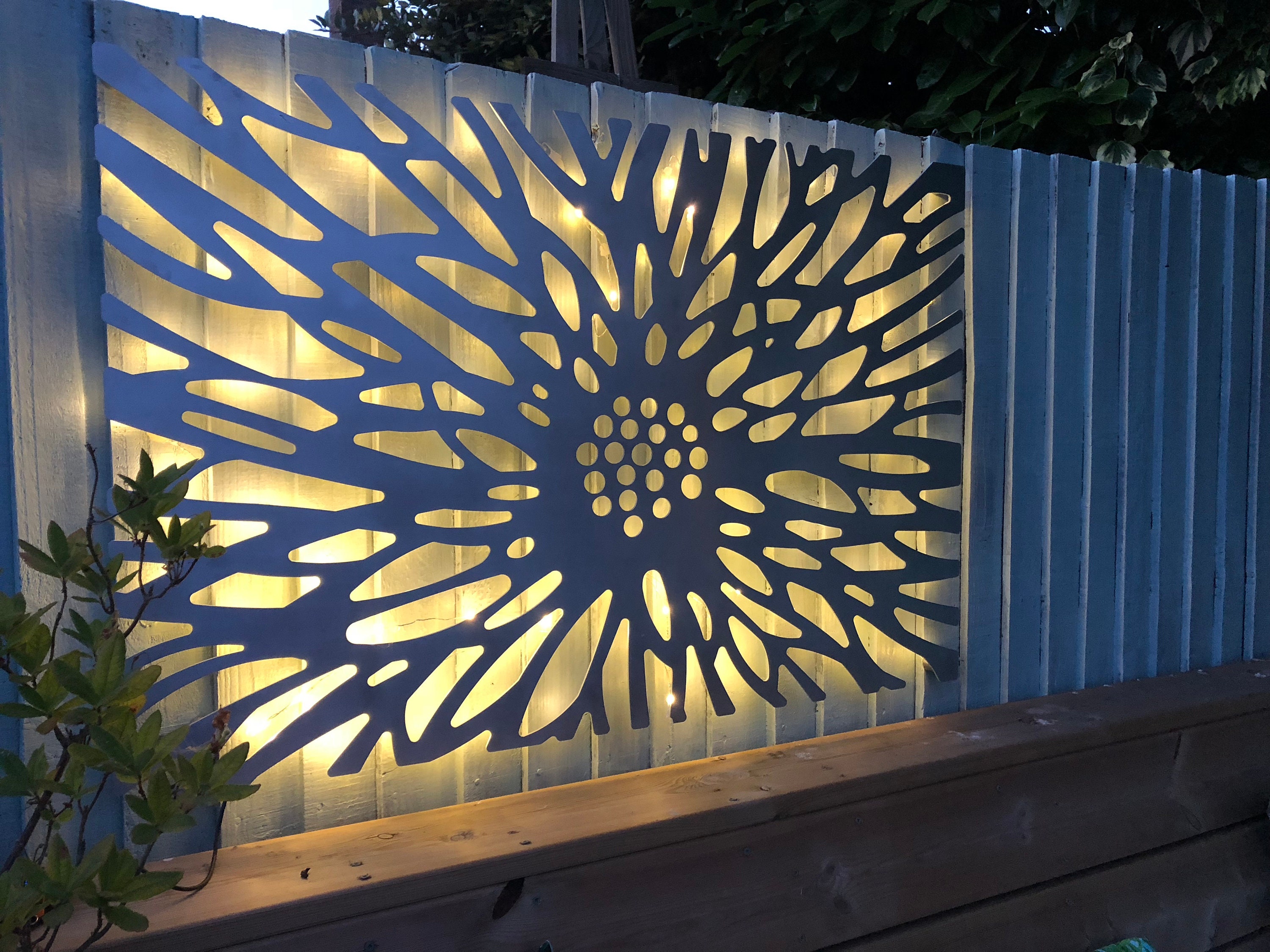 Laser Cut Decorative Metal Wall Art Panel Garden Wall Sculpture