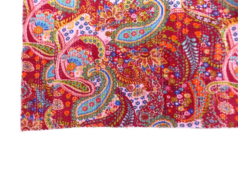 Paisley Design Indian Handmade Gudri Kantha Quilt Throw Bedspread Reversible Vintage Cotton Quilt Red Color Jaipuri Gudri