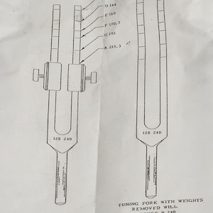 Einstellbare 7 Frequenz Schüler Stimmgabel
