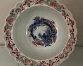 A chinese porcelain Dragon bowl 18th c Chinese kakiemon porcelain