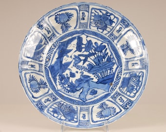 Antique Chinese Ming Porcelain plate 17th Century Blue and White