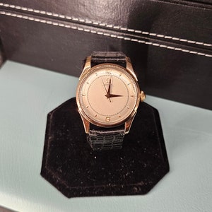 Omega watch mint dial 1950s two Tone, Rose Gold and stainless. Watch keeps good time see timegrapher picture image 4