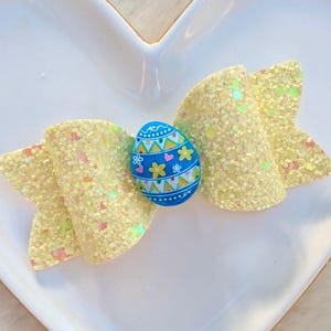 YELLOW BLUE EASTER Egg Basket Glitter Bow, Spring Scavenger Hunt Hair Clip, Pastel Pink Painted Shell Barrette, Cute Garden Holiday Headband