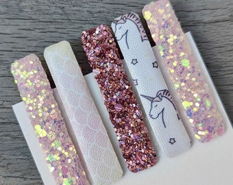 LIGHT PINK UNICORN Glitter Hair Clip Set, Pastel White Sparkly Barrette, Iridescent Shimmer Accessory, Toddler Kid Girl Stocking Stuffer Mix