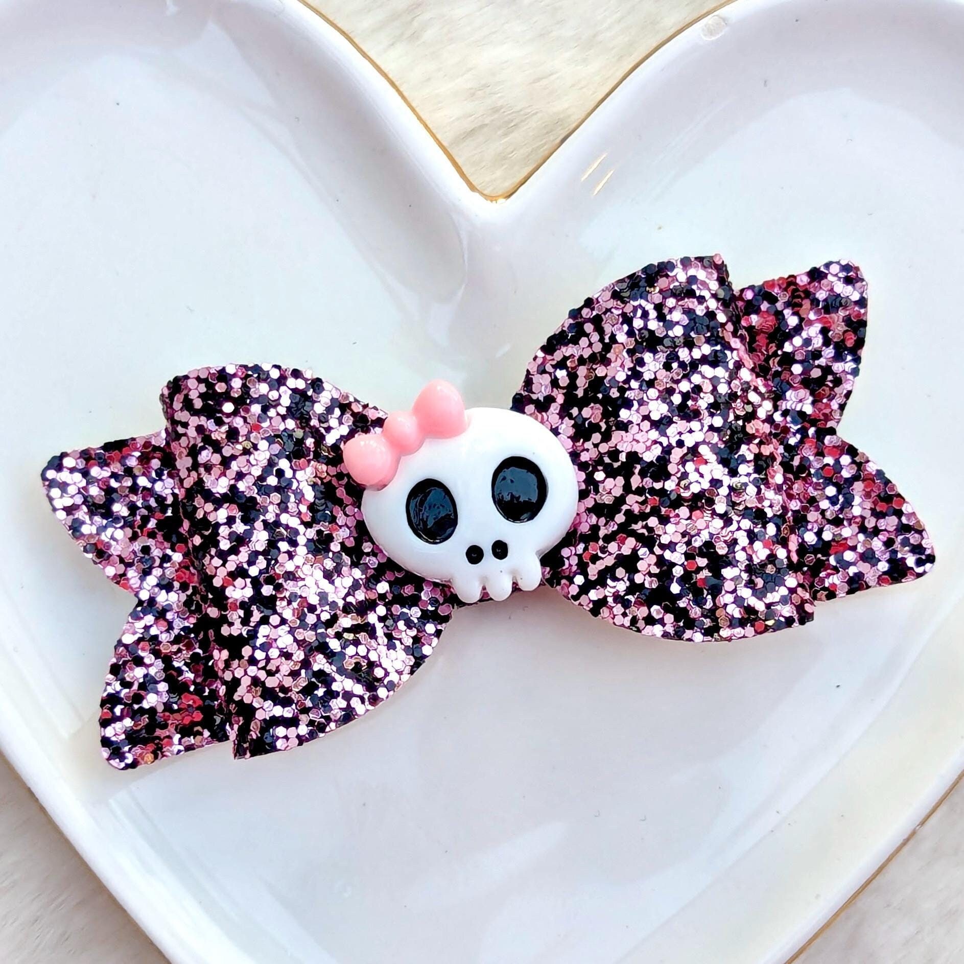 PINK BLACK SKULL Glitter Bow, White Skeleton Bone Barrette, Girly Pastel Goth Hair Clip, Spooky Season Gothic Headband, Halloween Party Gift