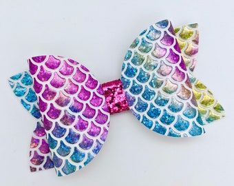 RAINBOW MERMAID FISH Scales Bow, Hot Pink Blue Yellow Hair Clip, Sparkly Glitter Barrette, Mermaidcore Headband, Under Sea Life Party Gift